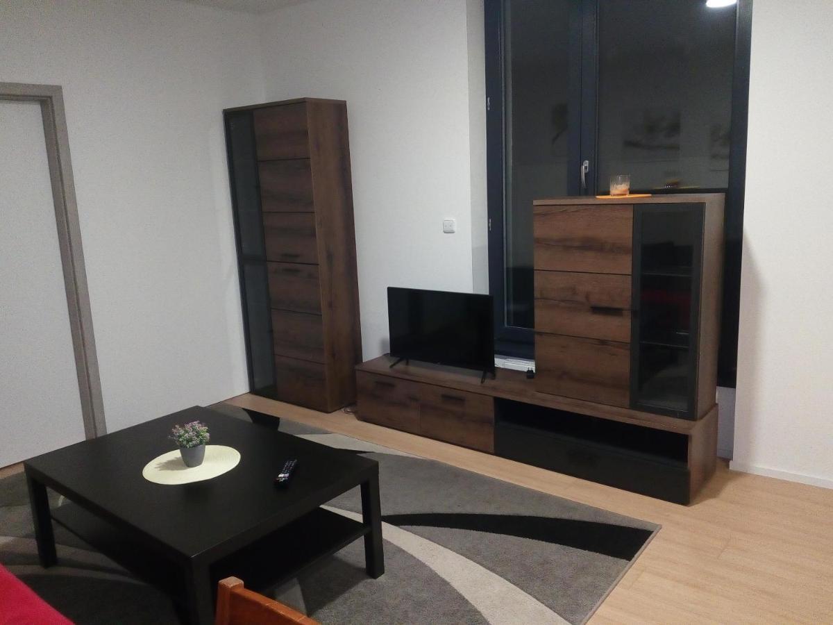 Apartman Stefanikova Zlín Exterior foto